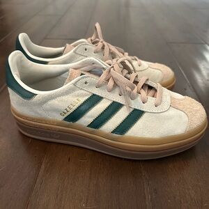 Adidas Gazelle Women's Sneakers - green and Beige
